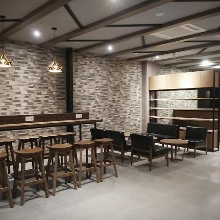 Hotel Marina Airport Семаранг Екстериор снимка