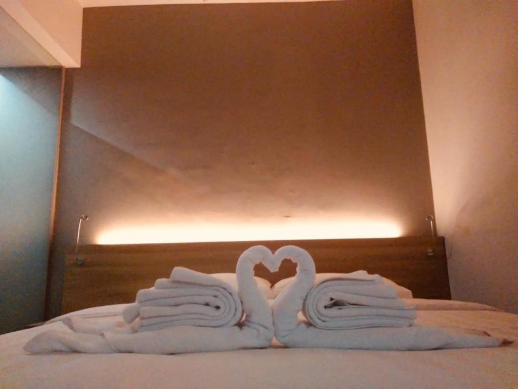 Hotel Marina Airport Семаранг Екстериор снимка